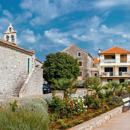 Tisno Resort Exterior photo