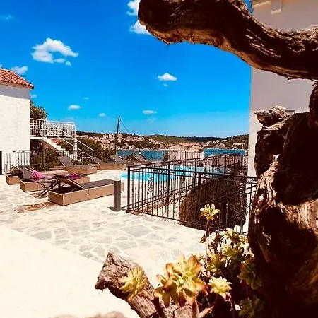 Tisno Resort Exterior photo