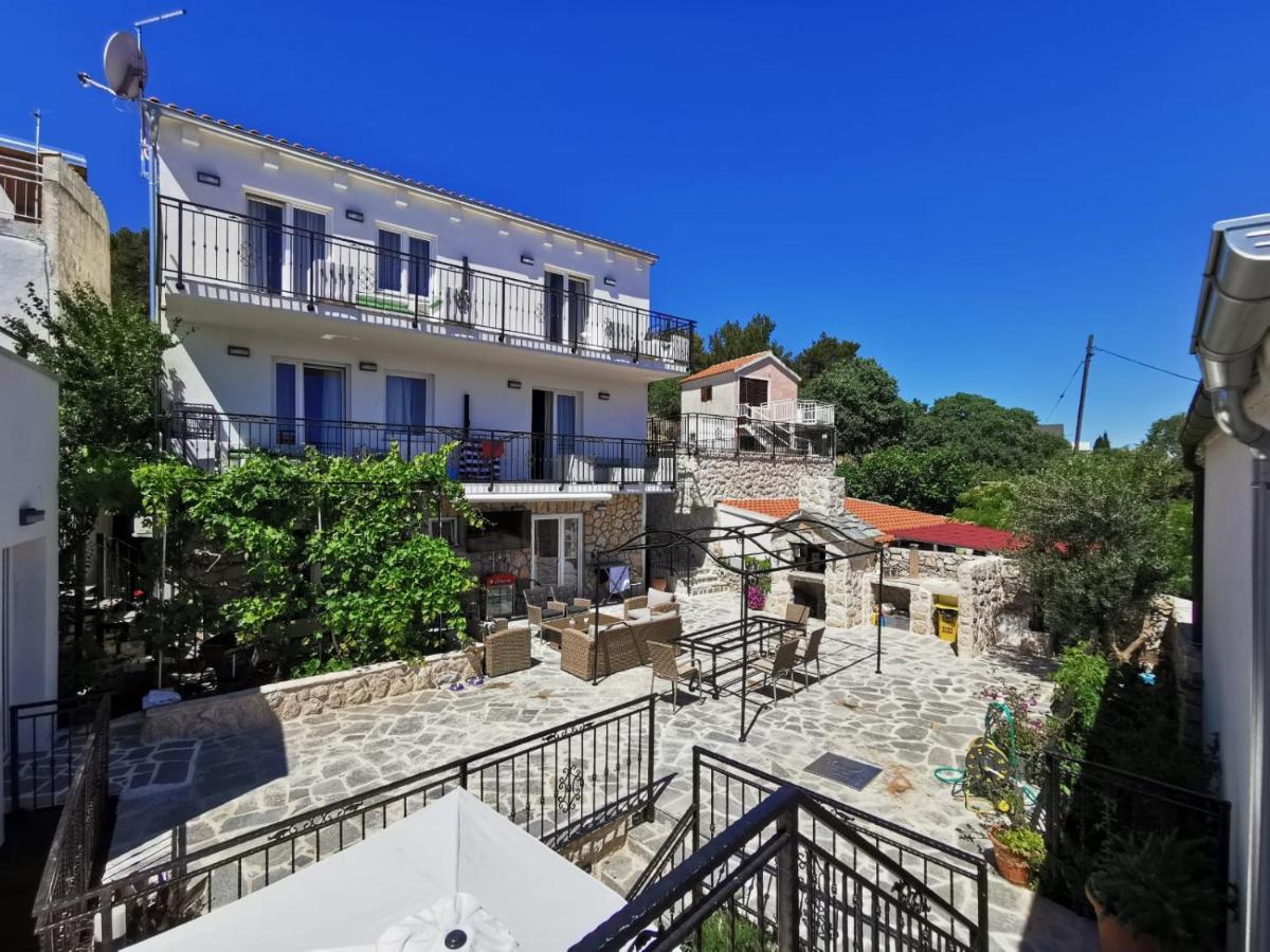 Apartment Tisno Resort