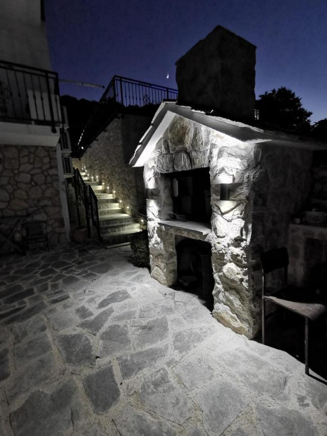 Tisno Resort *