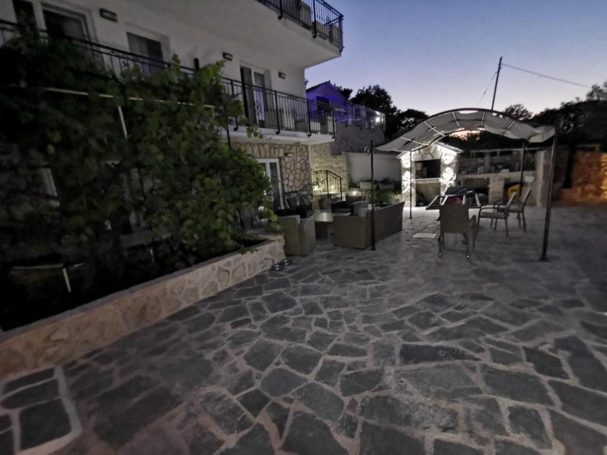 Apartment Tisno Resort